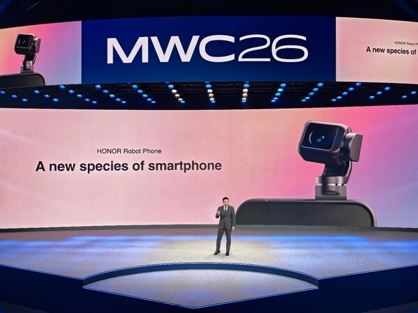 榮耀CEO亮相MWC 2026主舞台，Robot Phone憑創新與智能融合備受讚譽