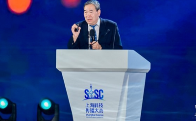 未來不是AI取代人類　陸學者：會用AI的人「淘汰」不會的人​