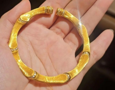 陸黃金品牌漲價！50g金手環一夜「貴了22萬元」　網哀嚎：天塌了​
