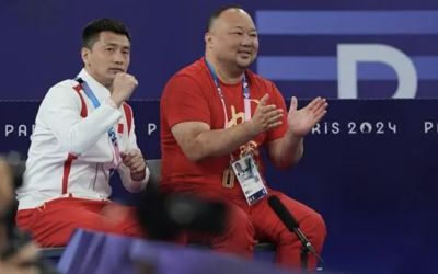 中國首位奧運冠軍落馬！羽協主席張軍被查…曾為麟洋金牌戰歡呼​