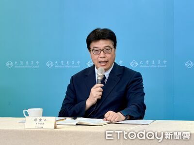 邱垂正：中共「軟硬兩手」　一面接待國民黨、一面阻撓總統出訪​