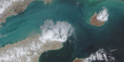 習近平同沙國王儲穆通話　籲停火止戰「荷莫茲海峽應正常通行」​