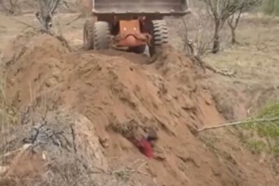 陸村支書開推土機活埋村民　陸網瘋傳影片：什麼年代了？還有這事兒​
